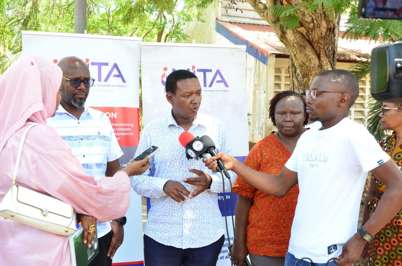 Government Unveils Support Plan for Youth Seeking Jobs Abroad