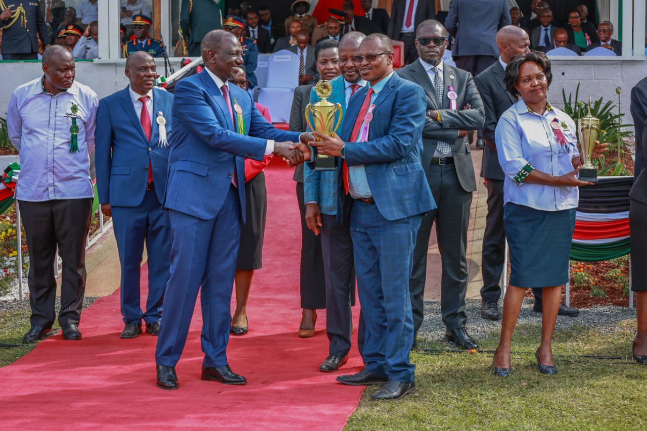 KEPHIS Board Chair Hon. Joseph M’Eruaki Recognized for Exemplary Leadership at Nairobi International Trade Fair